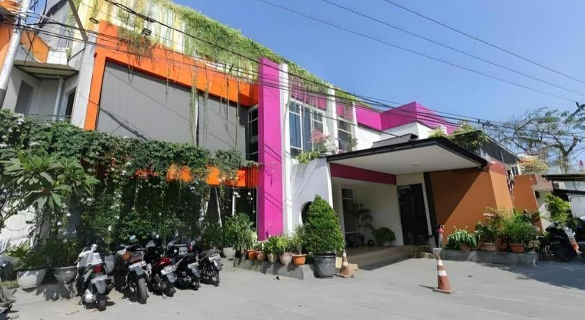 Nutana Hotel Mataram Exterior photo