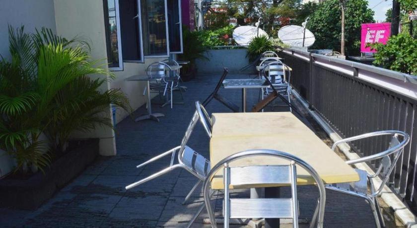Nutana Hotel Mataram Exterior photo